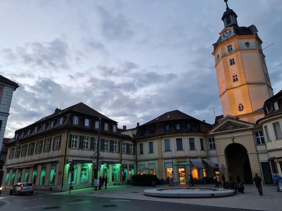 Tor Stay - Charmante 2 Zimmer Apartment Ansbach Exterior foto